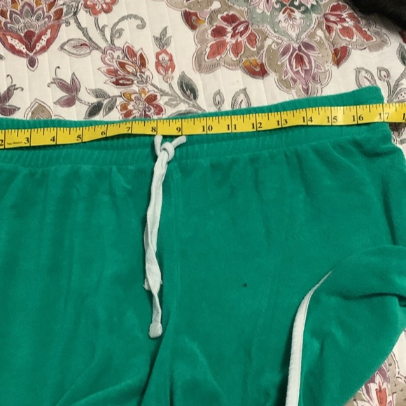 Bundle of Flirtitude Active velour shorts - Picture 10 of 14